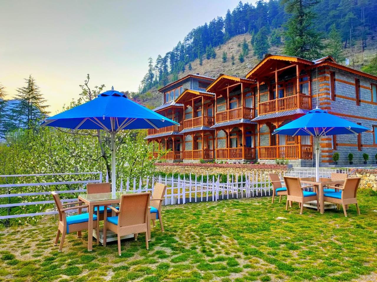 8Fold By Larisa, Jibhi Hotel Buitenkant foto
