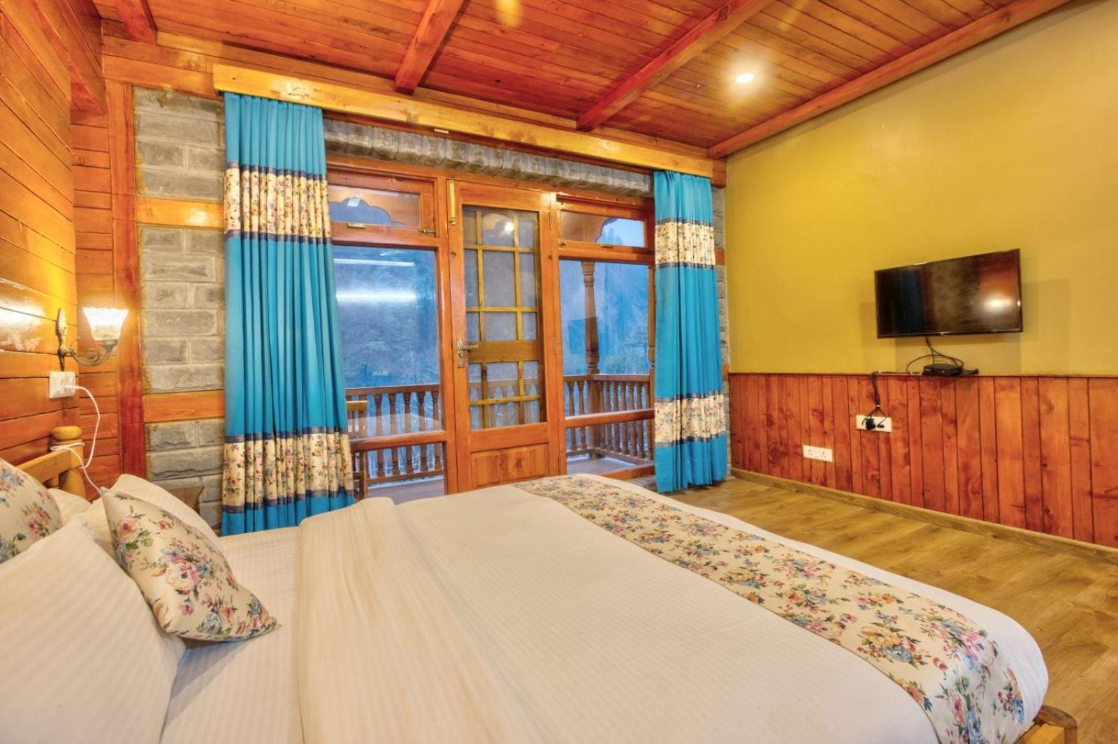 8Fold By Larisa, Jibhi Hotel Buitenkant foto